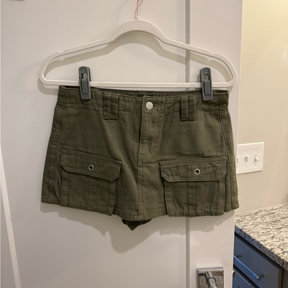 Women's Cargo Skort